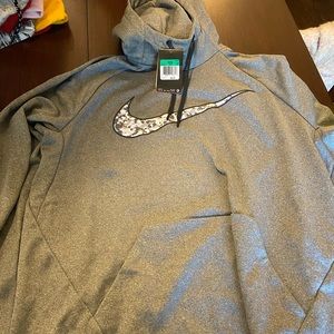 Grey Nike sweatshirt camo Nike sign